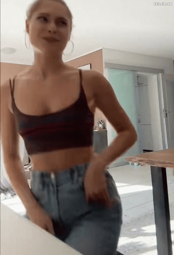 Image 594806 from Alina Khani