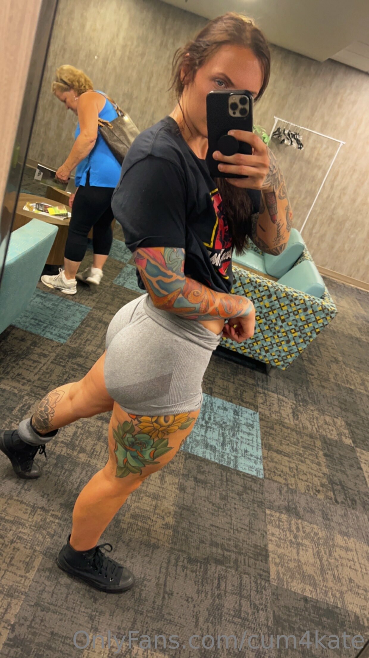 Image 5959282 from Cum4kate - bubblebuttbarbie00 - tattedfitmama