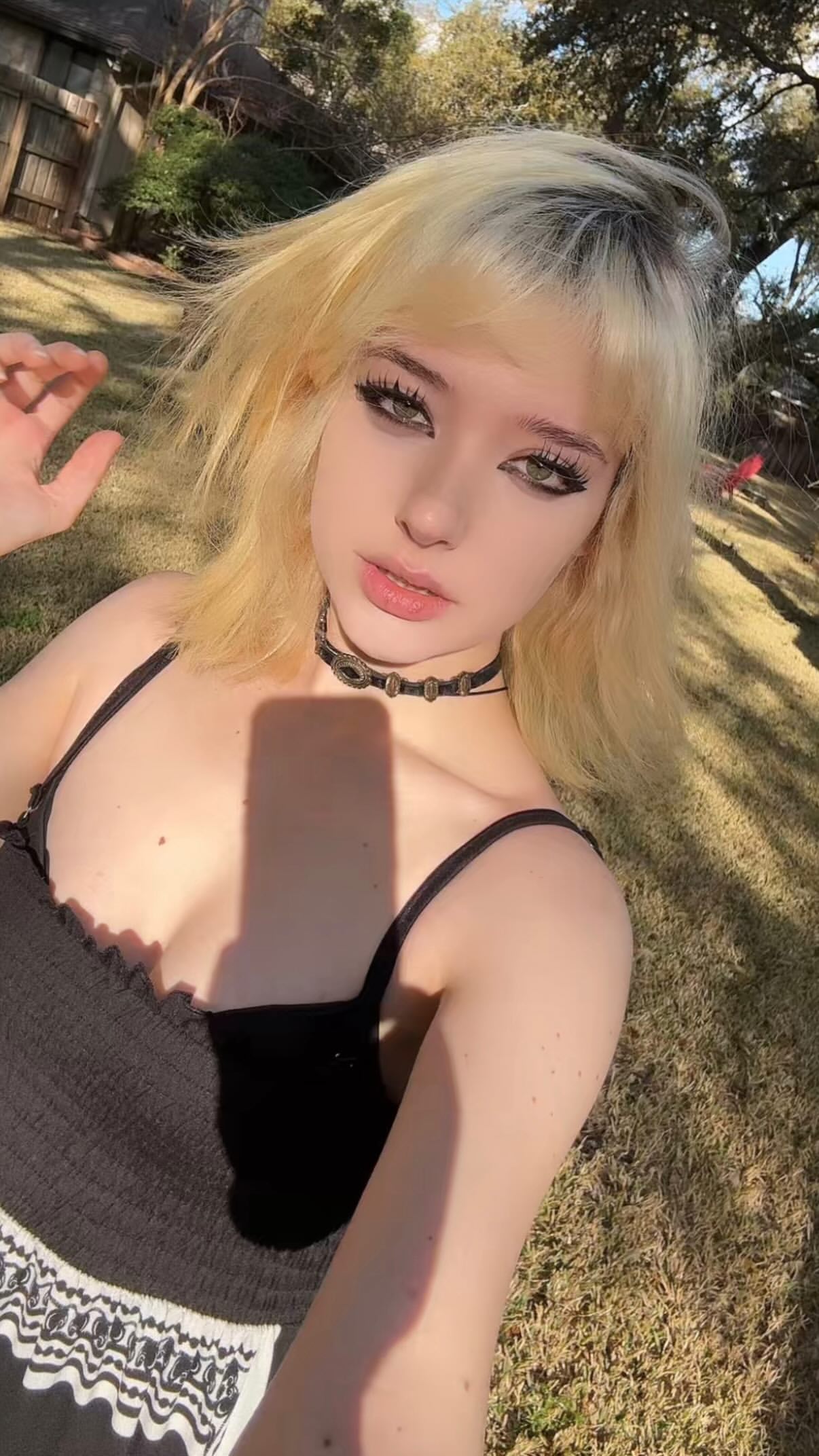 Image 6059847 from ItsNotDatSrs / Notdatsrs / liz / lilredvlvt