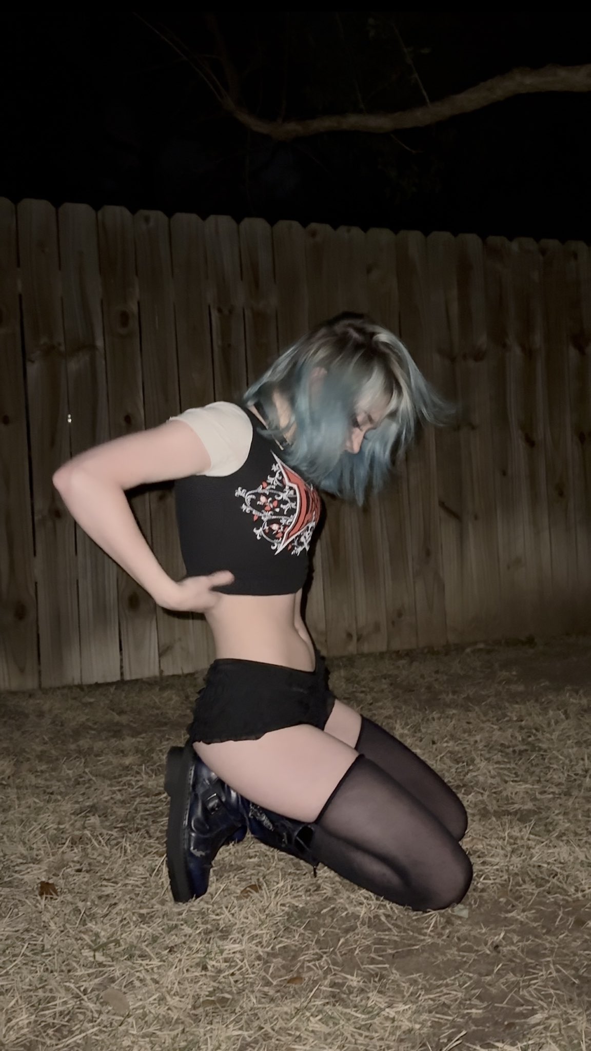 Image 6060050 from ItsNotDatSrs / Notdatsrs / liz / lilredvlvt
