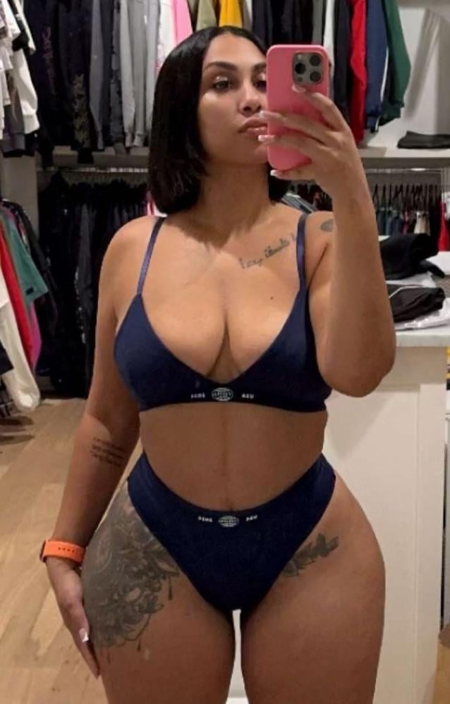Image 6452731 from Queen Naija