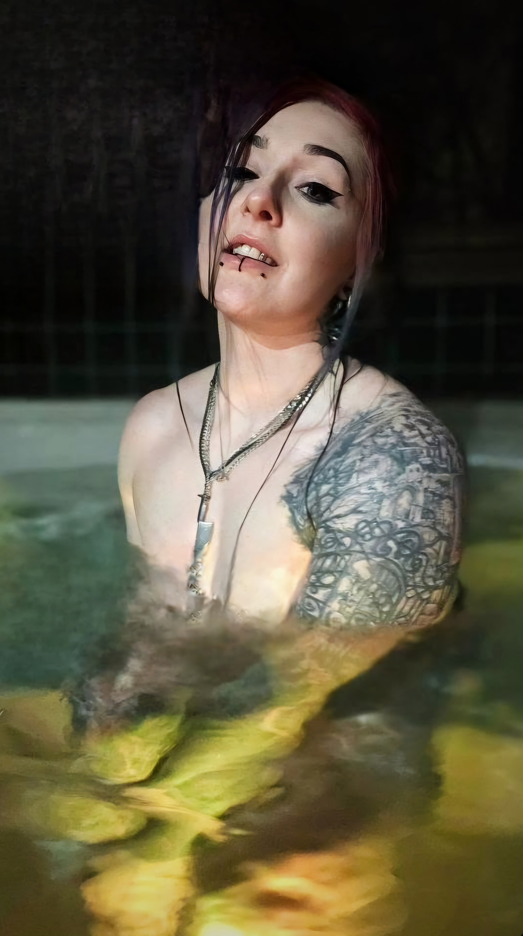 Image 6455781 from Goth muscle mommy / roxxymission