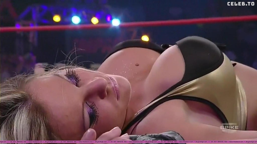 Image 6463 from Velvet Sky