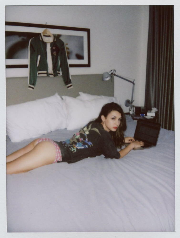 Image 6473387 from Hannah Marks