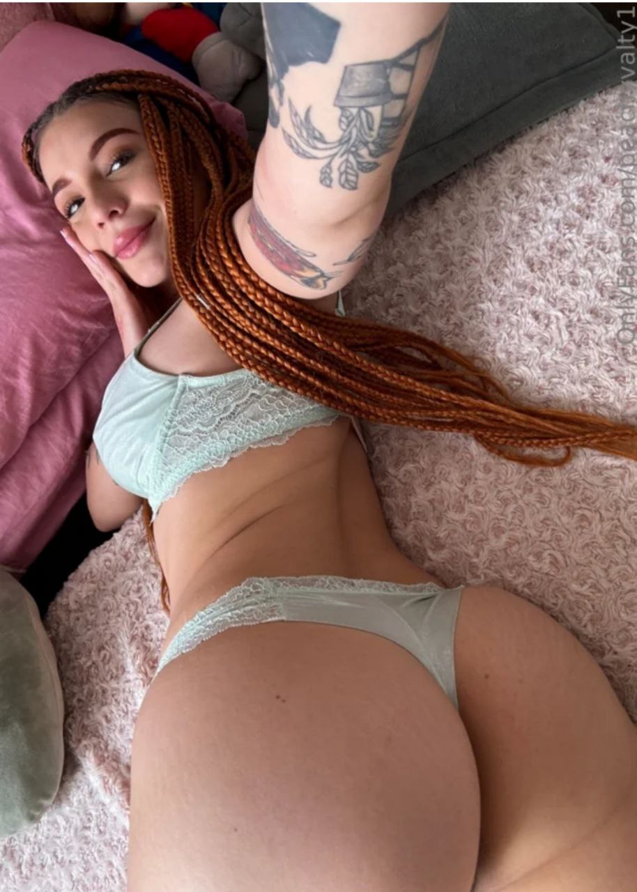 Image 6554110 from Valentina Mosquera / peachyvalty / orange_peach