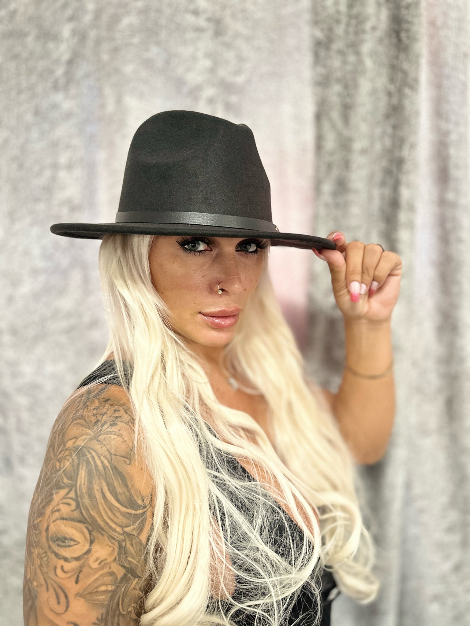 Image 6665356 from Emma FanFucks / brithotwife