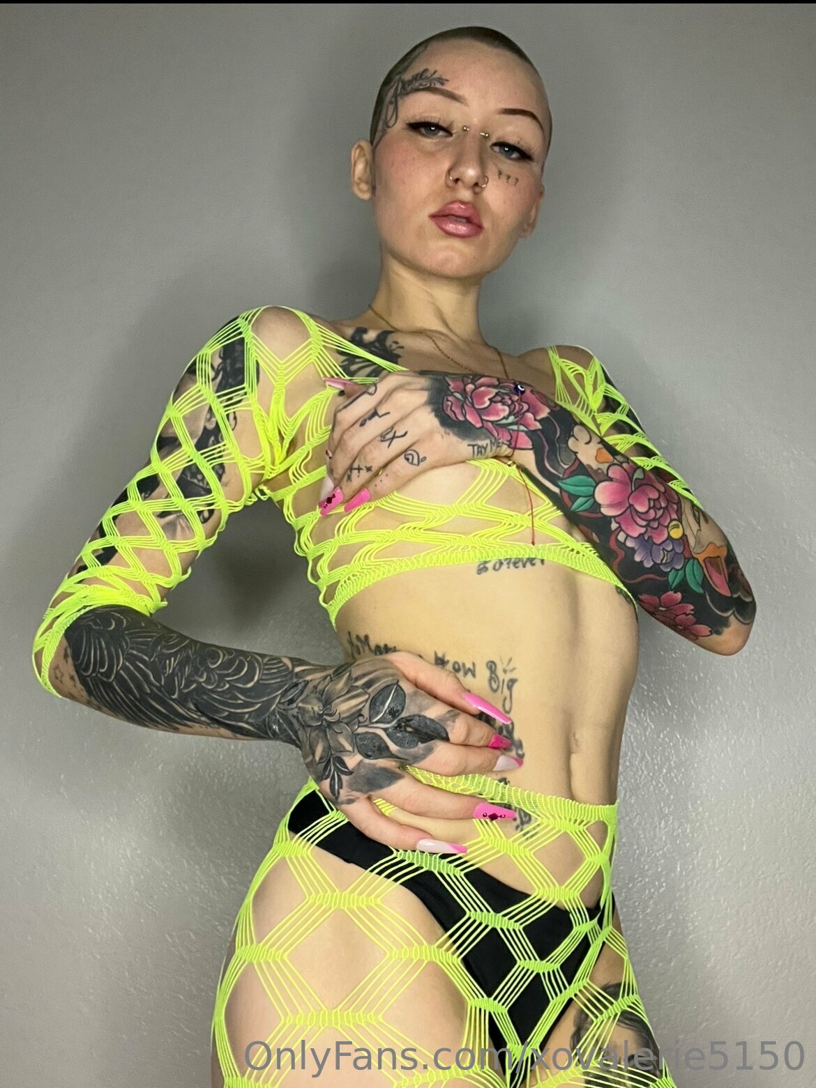 Image 6705677 from xovalerie