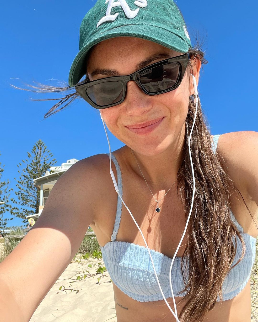 Image 6738481 from Amy Shark