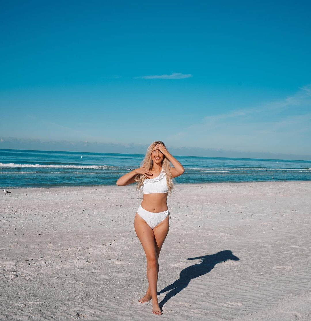 Image 6742629 from Noelle Foley