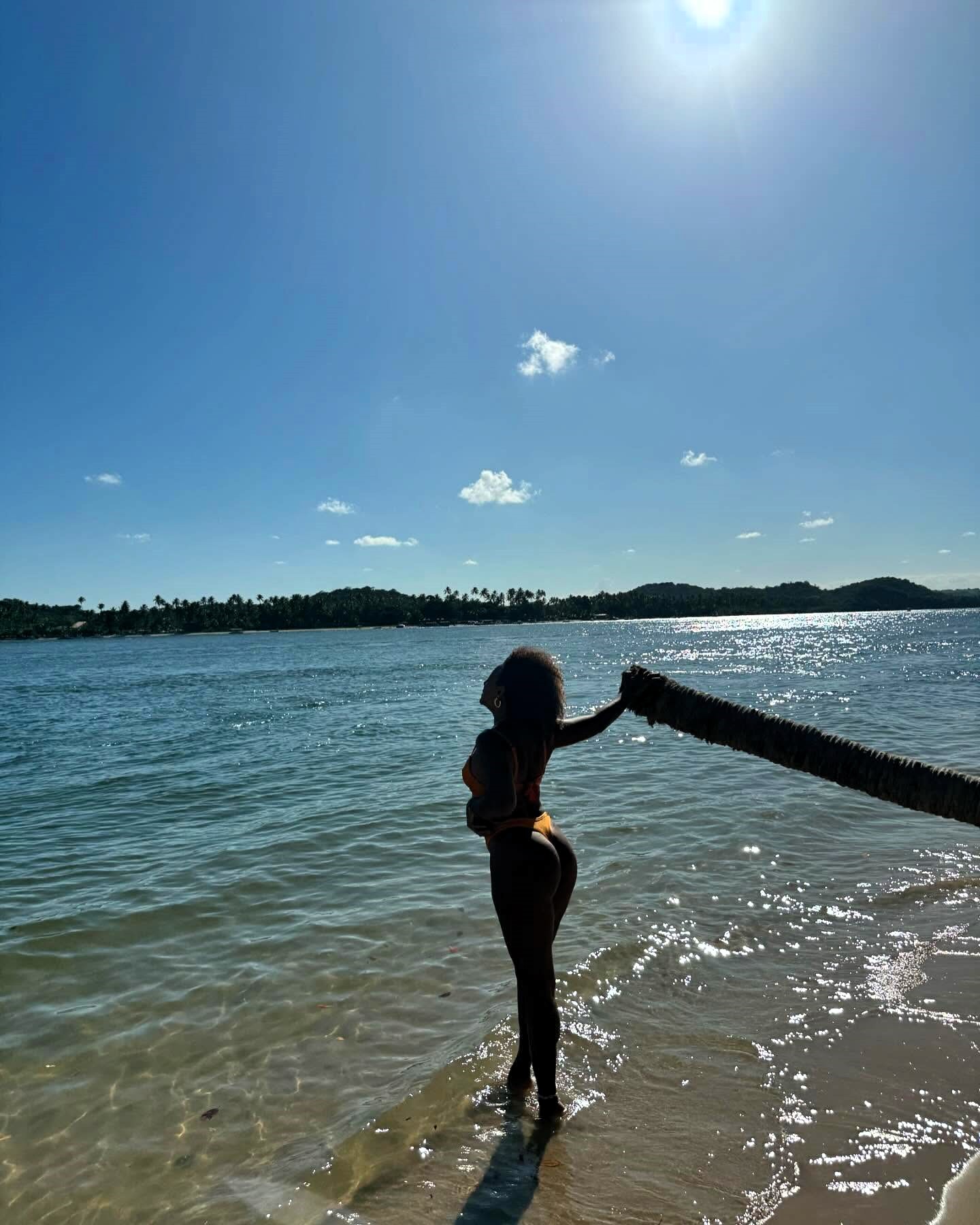Image 6778739 from Sheron Menezes