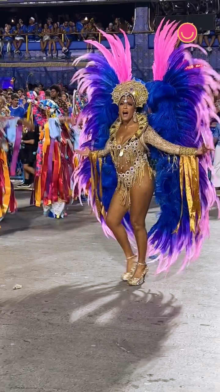 Image 6779714 from Sheron Menezes