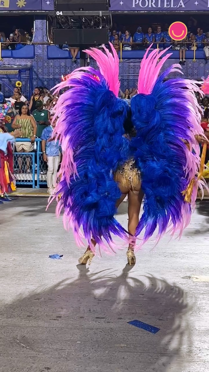 Image 6779732 from Sheron Menezes