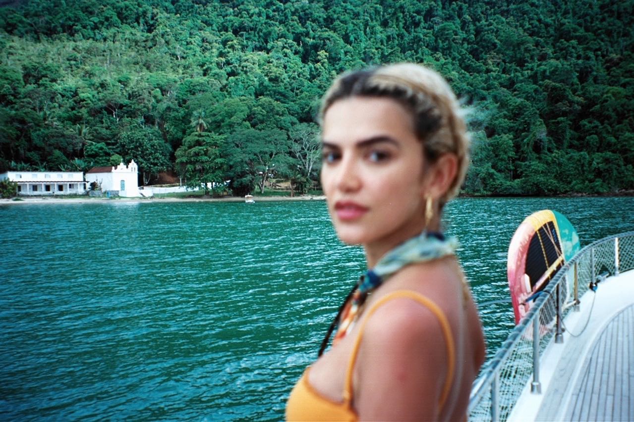 Image 6790529 from Manu Gavassi