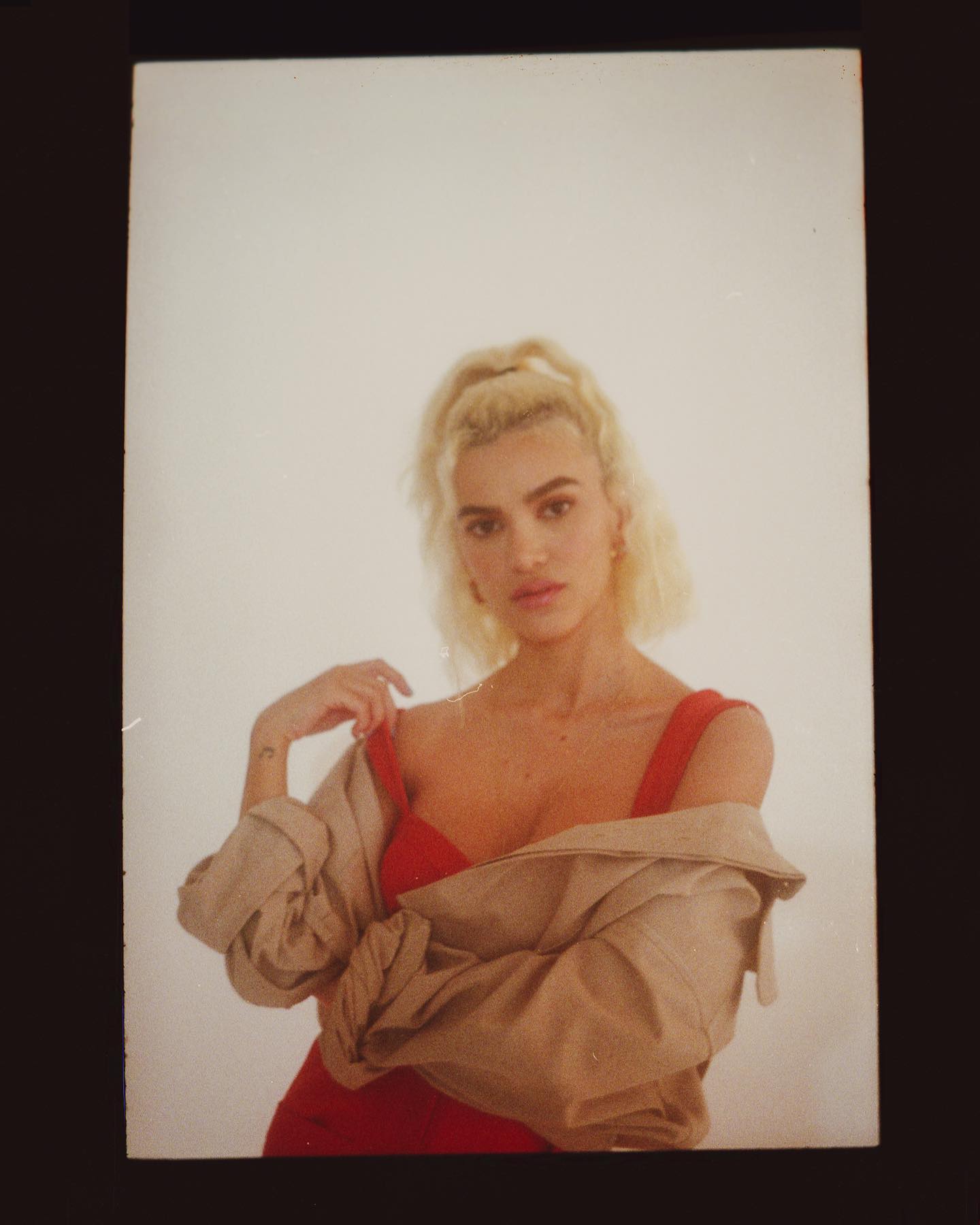Image 6791543 from Manu Gavassi