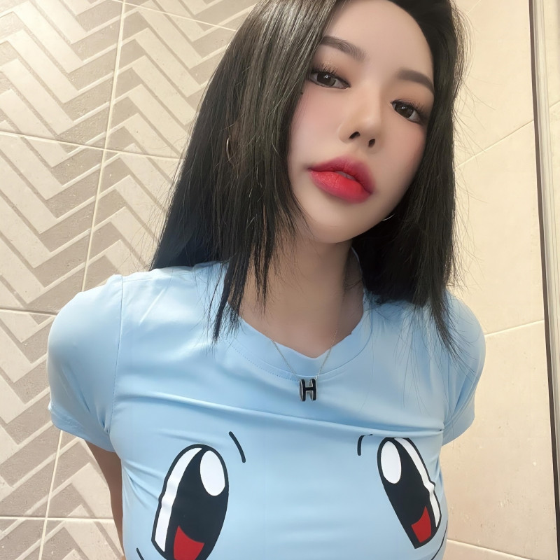 Image 6868791 from h___rvn | rvn1015 | 동그란 | Dongeuran