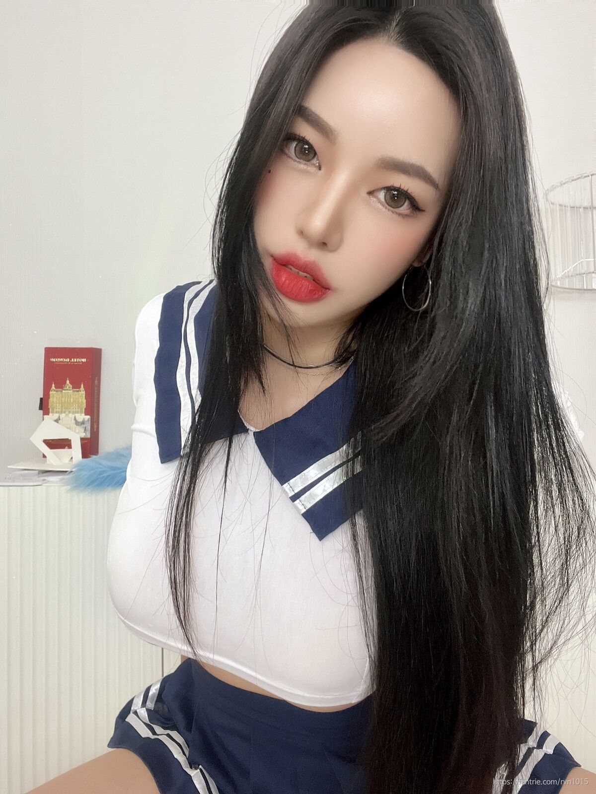 Image 6874303 from h___rvn | rvn1015 | 동그란 | Dongeuran