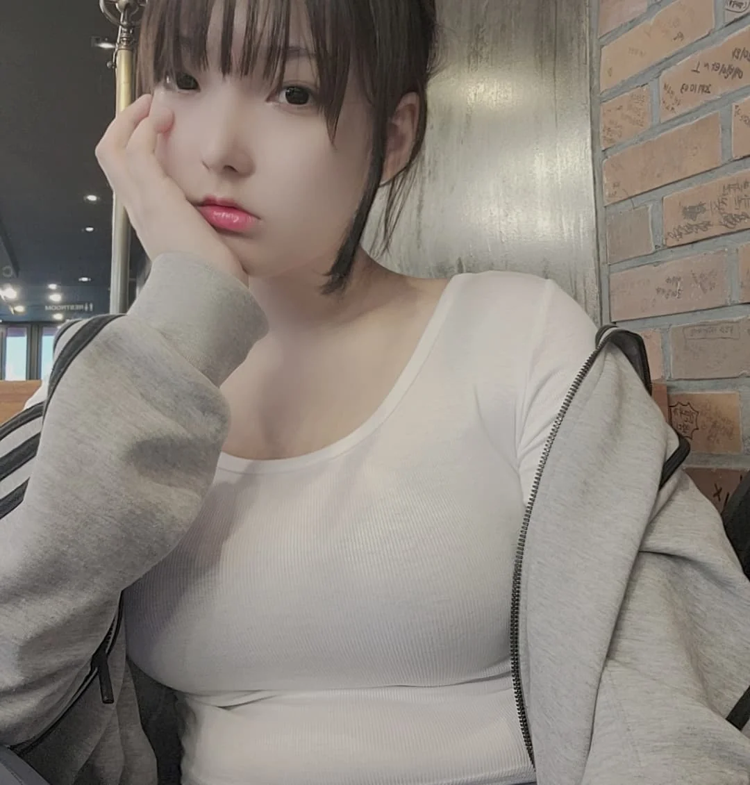 Image 6915525 from Hansom 한솜 (@1cotton2nd)