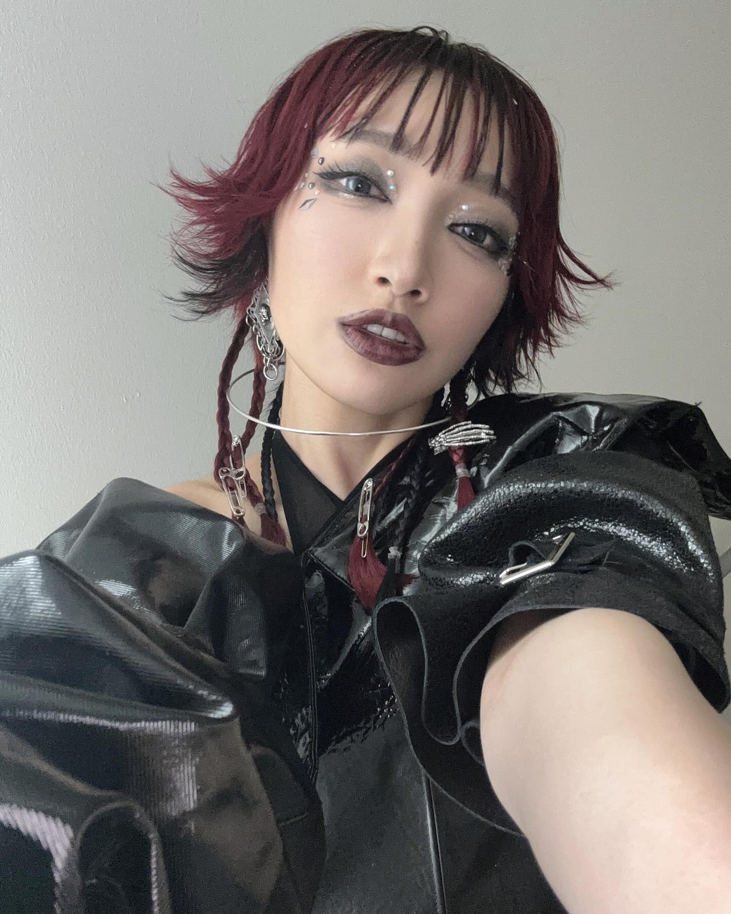 Image 6943424 from Hanabie