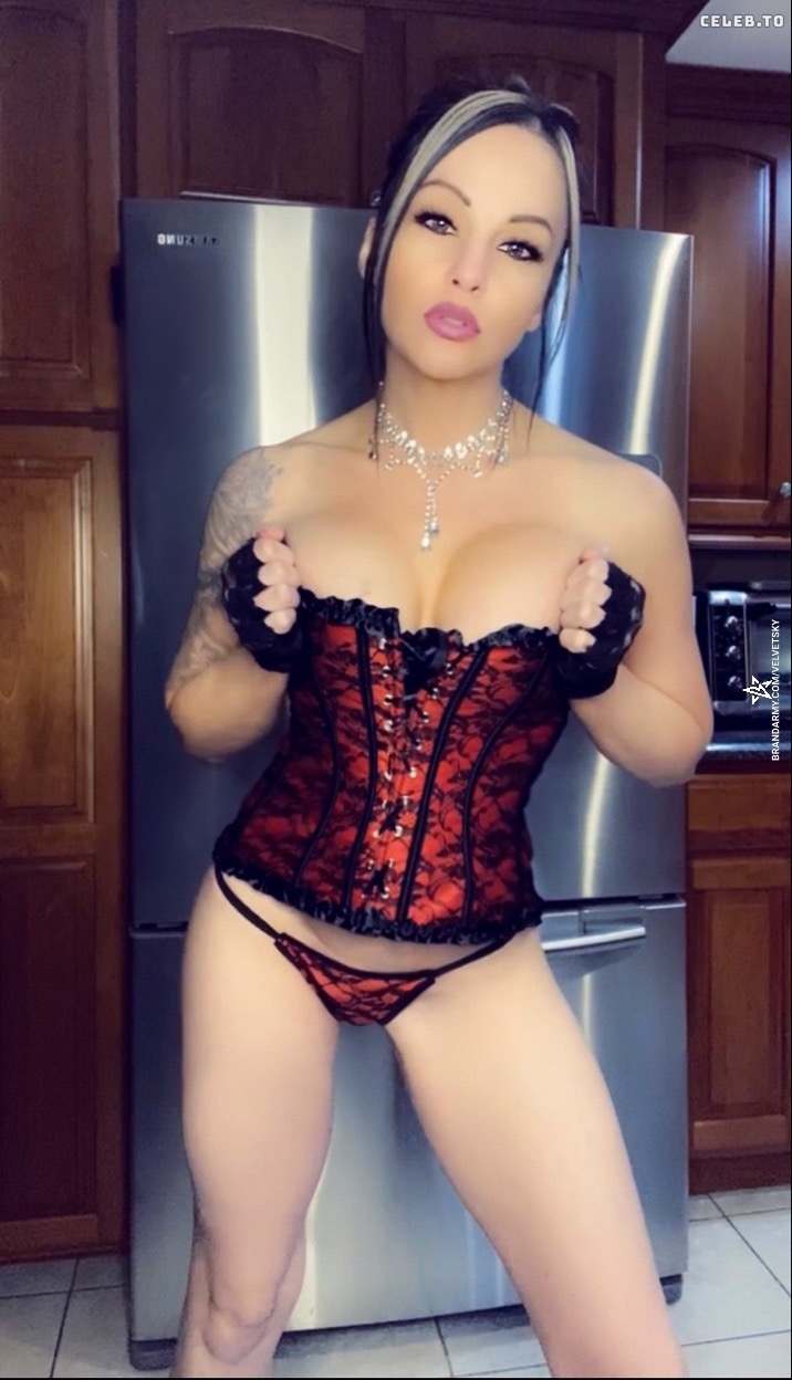 Image 6962 from Velvet Sky