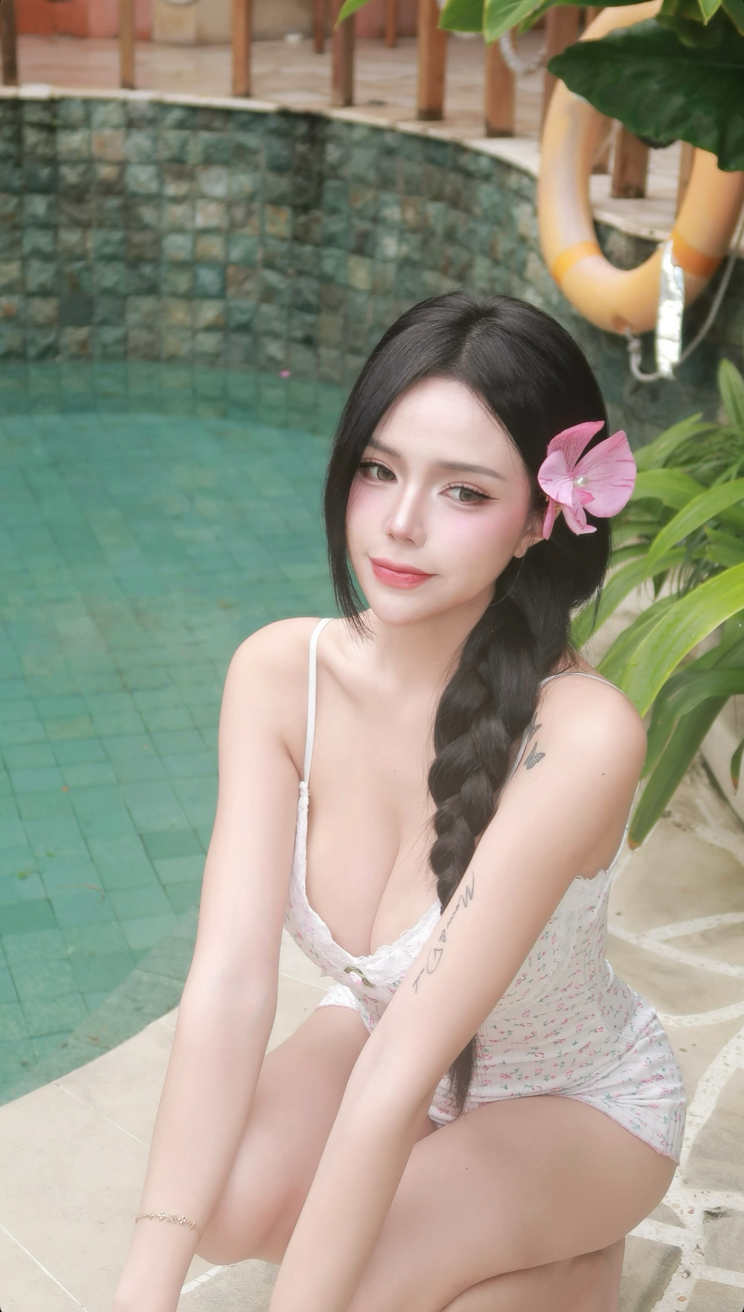 Image 6969950 from Selina Chung - 钟意雷 Selina (sselinaaa/selinabanana)