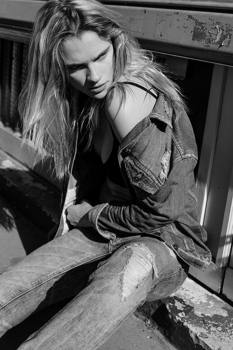 Image 6989581 from Eva Biechy