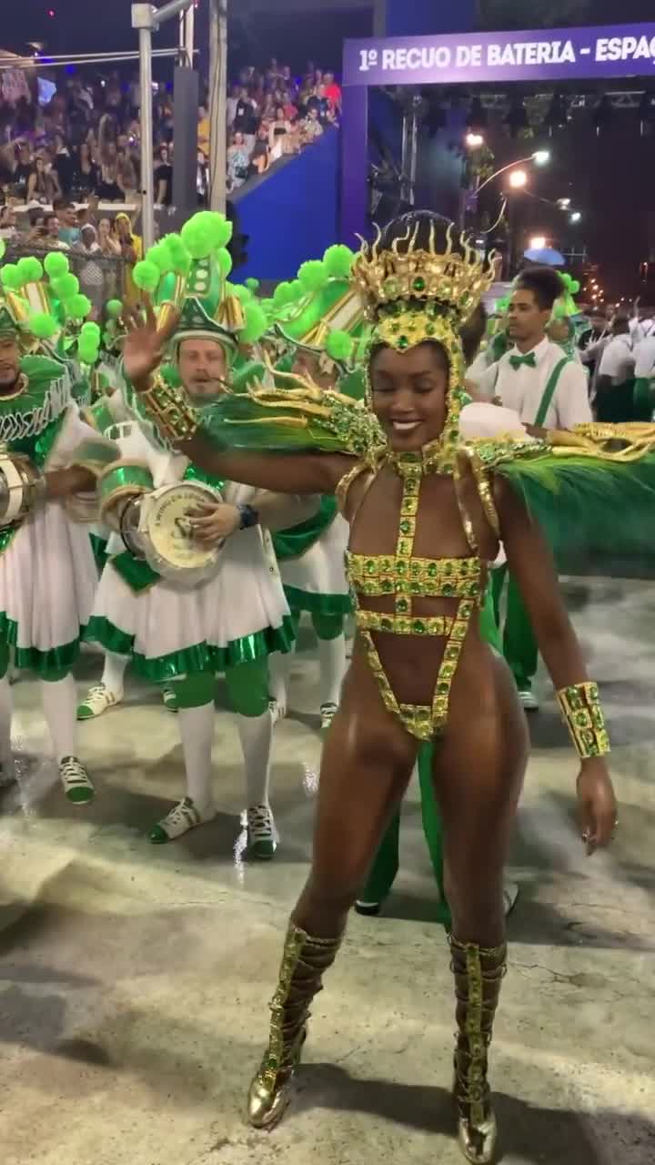 Video 204439 from IZA