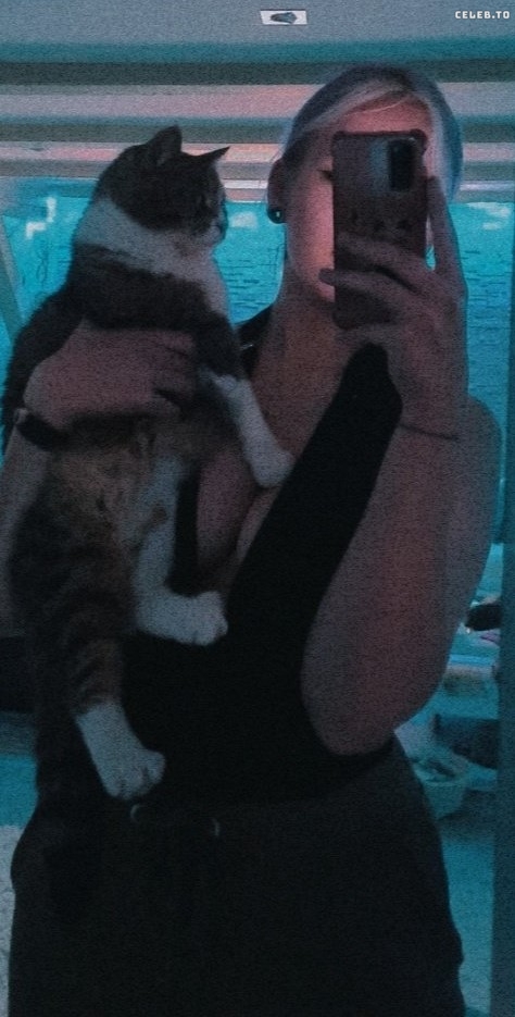 Image 702300 from Meowiieh