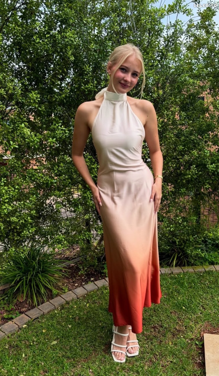 Image 7068476 from Juliet Small
