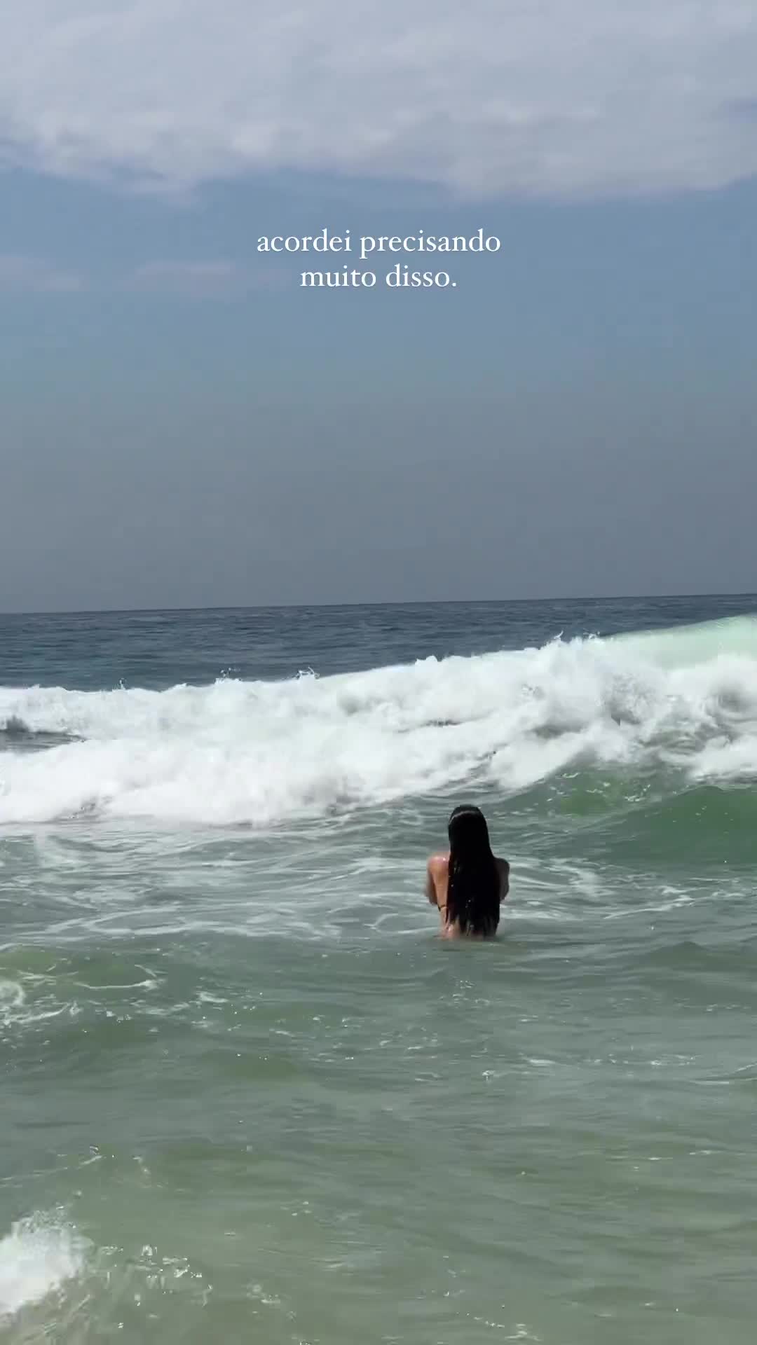 Video 210209 from Rafa Kalimann (ex-BBB)