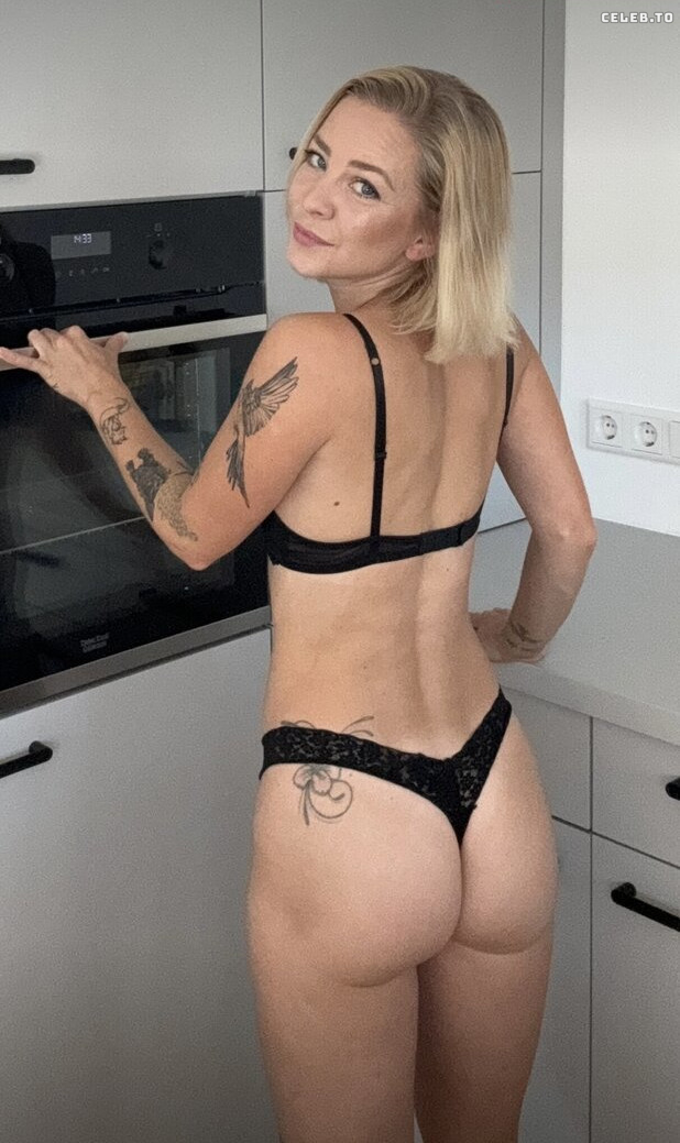 Image 7099915 from Dirtynicole
