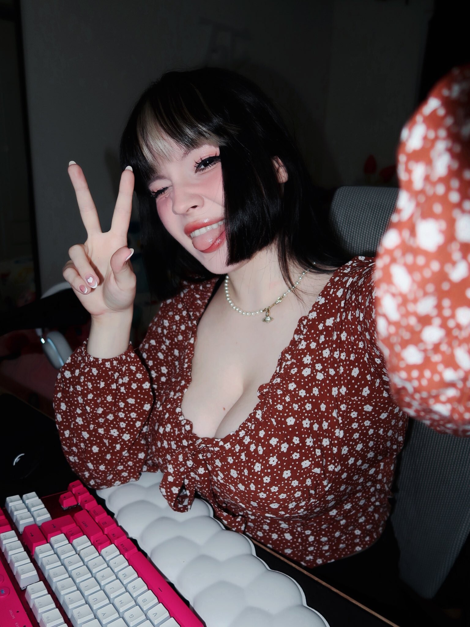 Image 7140896 from shini_waifu