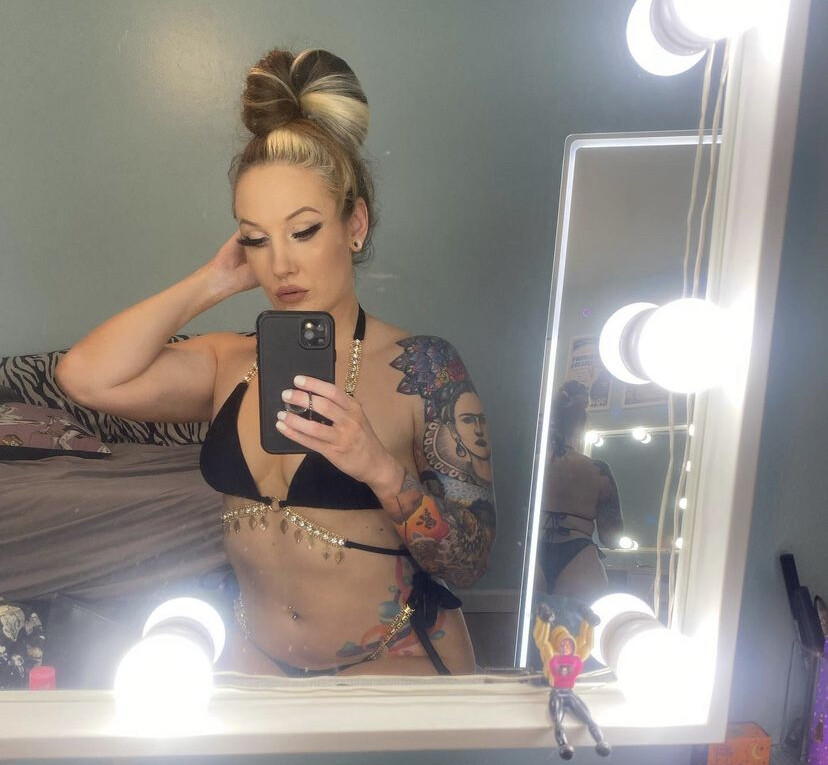 Image 7168310 from Sienna / Allysin Kay