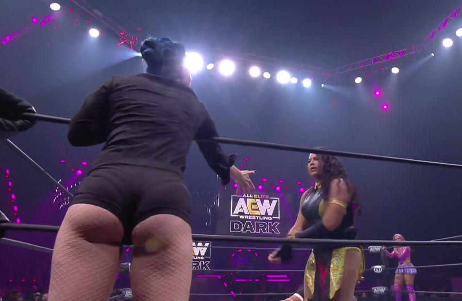 Image 7176416 from Leva Bates
