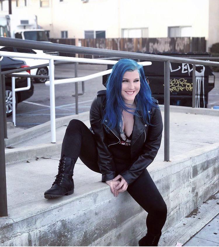 Image 7176421 from Leva Bates