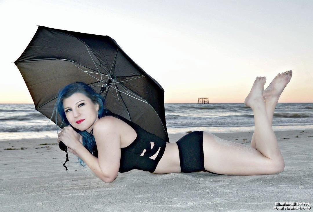 Image 7176423 from Leva Bates