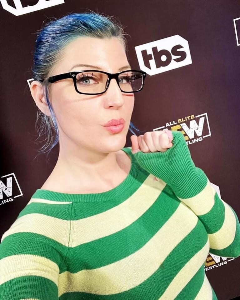 Image 7176430 from Leva Bates
