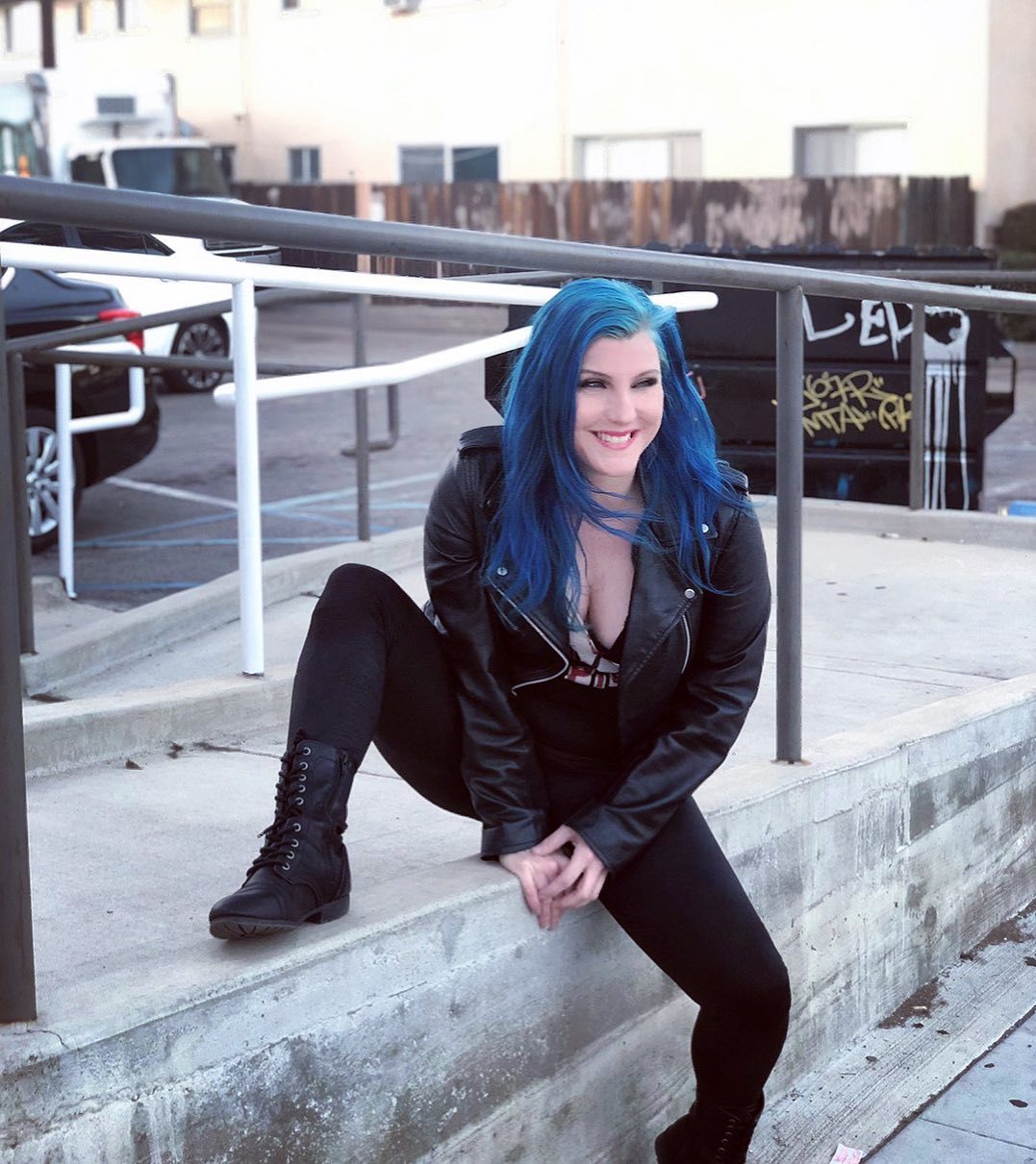 Image 7176438 from Leva Bates