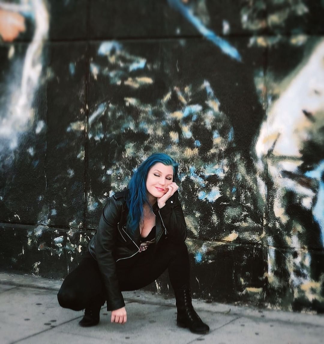 Image 7176439 from Leva Bates