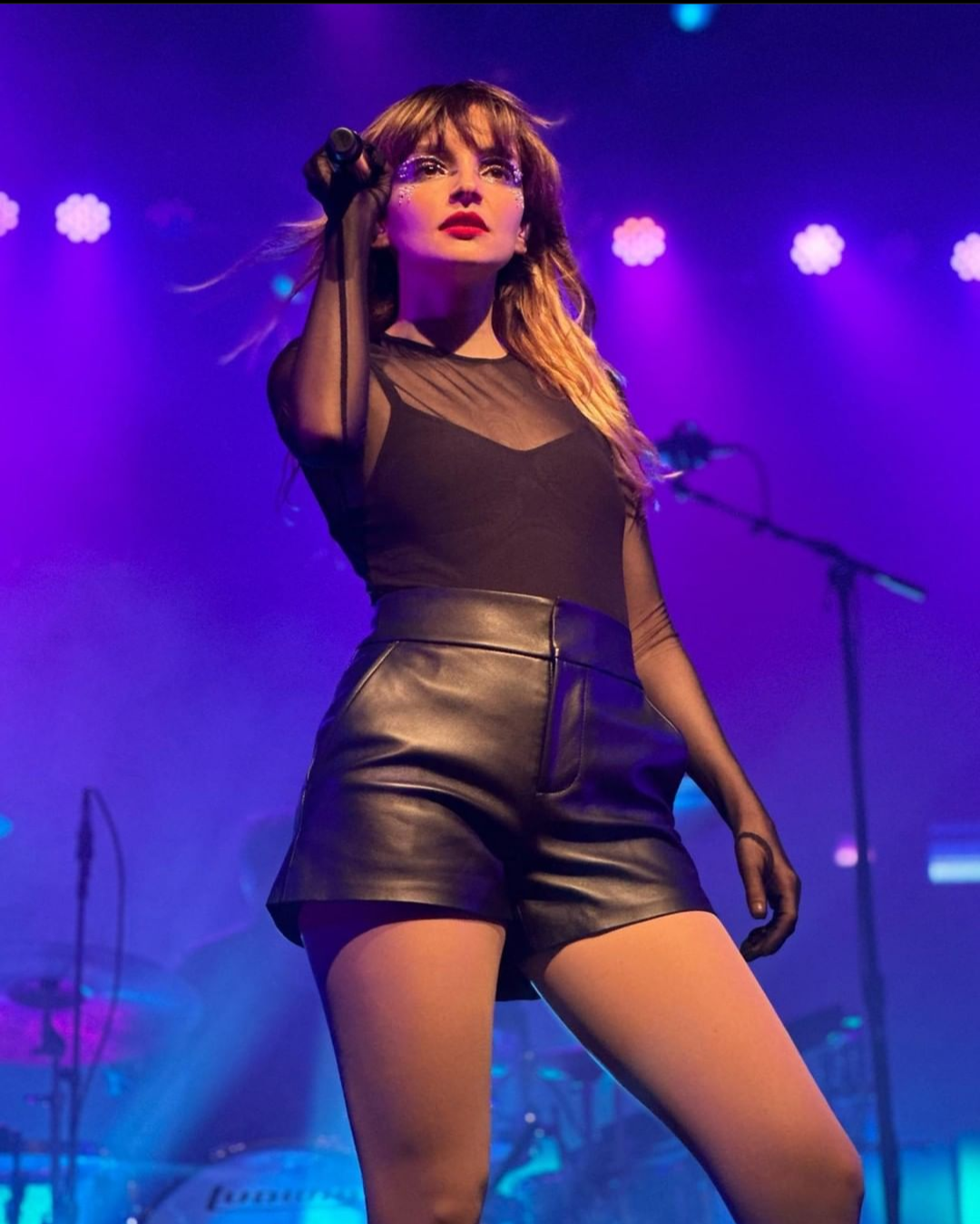 Image 7177632 from Lauren Mayberry (Singer)