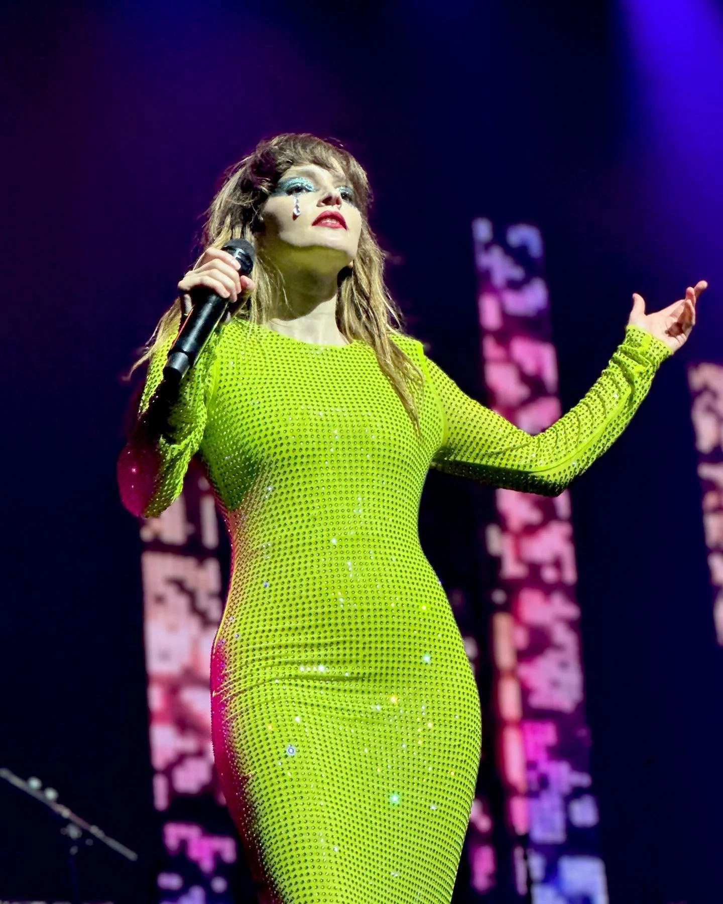 Image 7177648 from Lauren Mayberry (Singer)