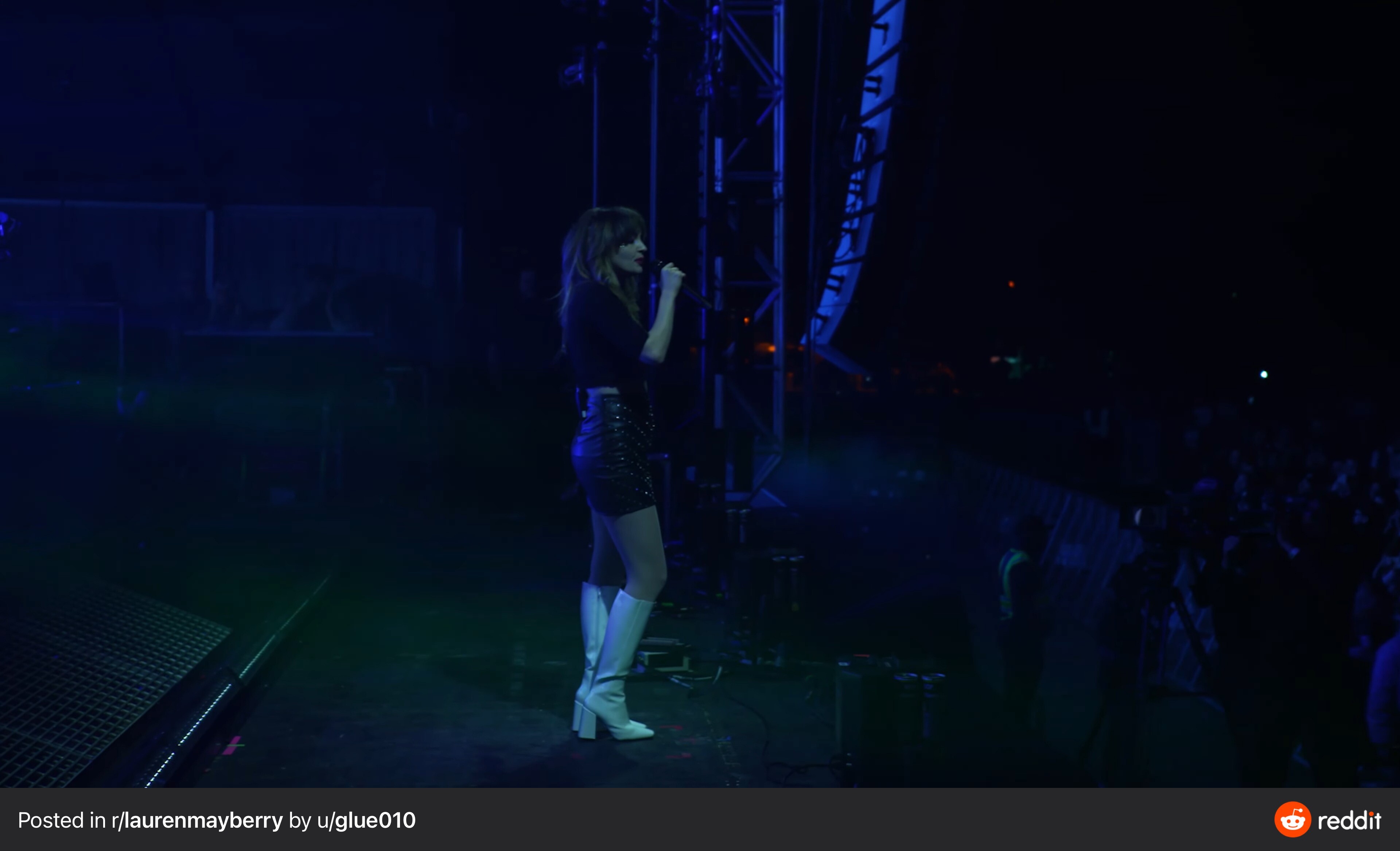 Image 7177652 from Lauren Mayberry (Singer)
