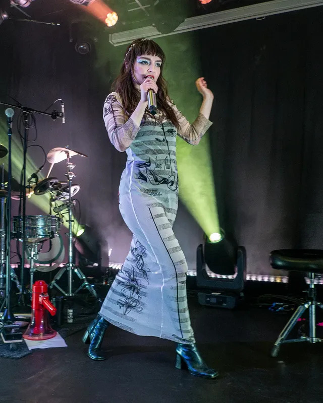 Image 7182851 from Lauren Mayberry (Singer)