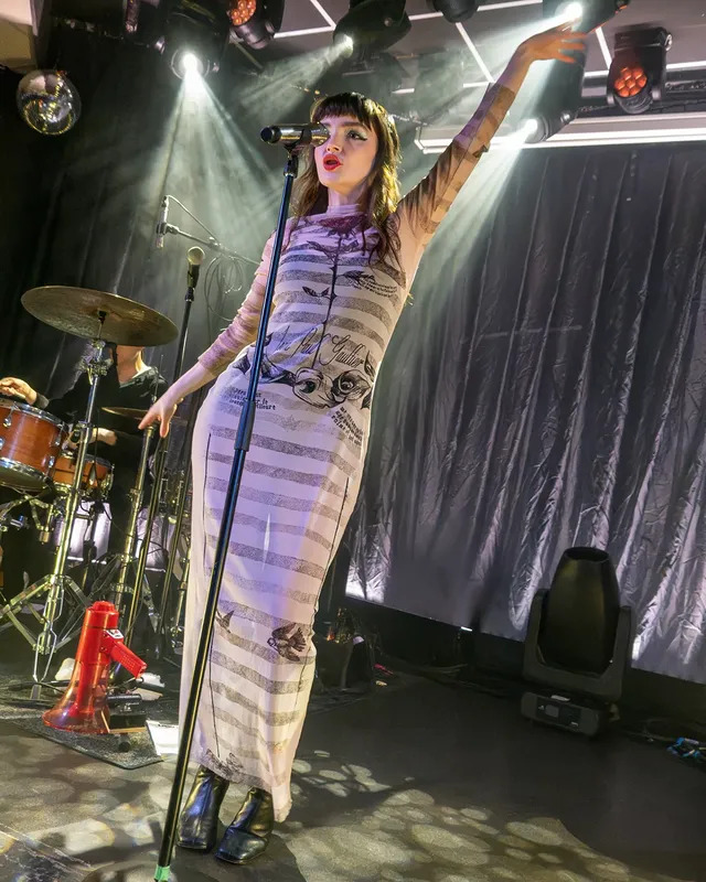 Image 7182857 from Lauren Mayberry (Singer)