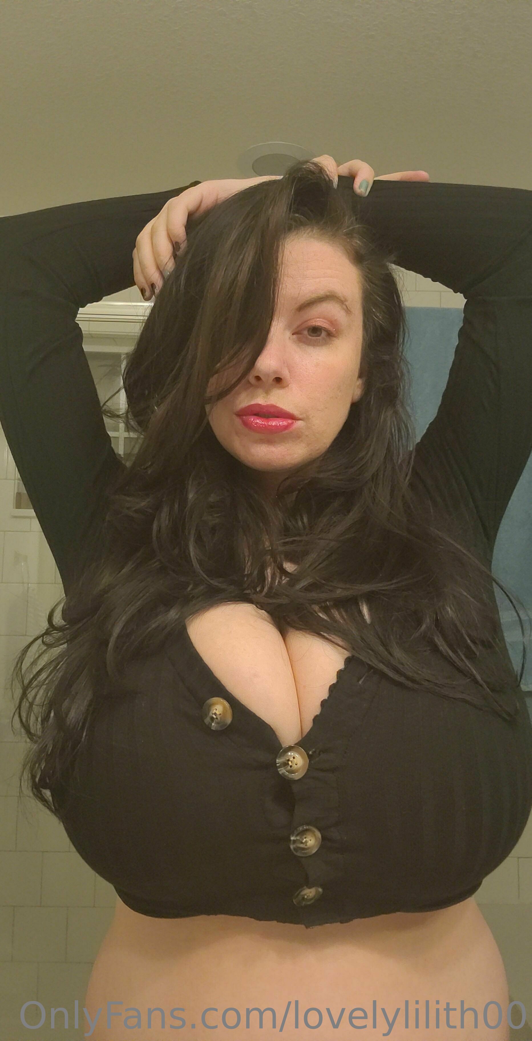 Image 7198491 from LovelyLilith