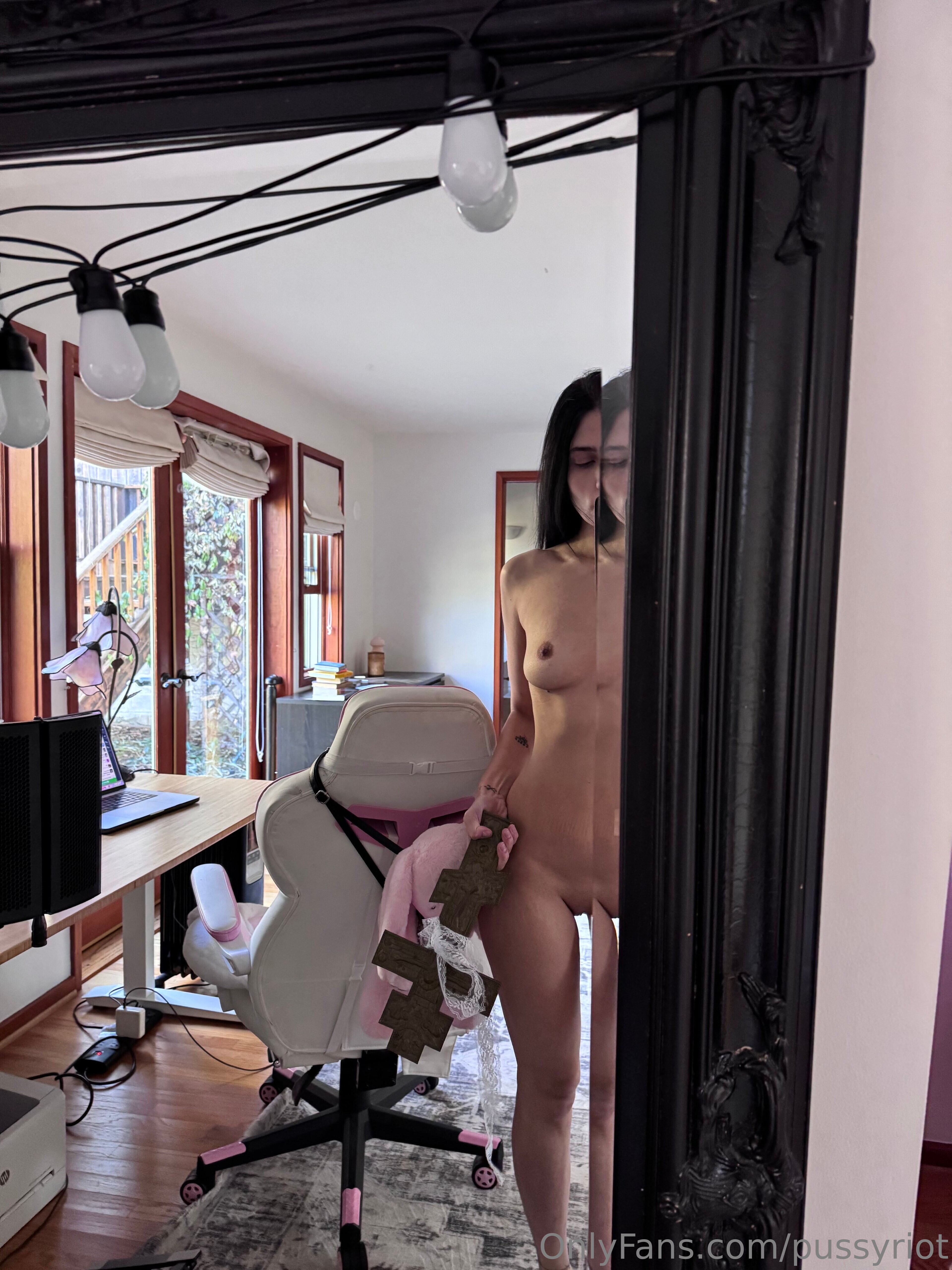 Image 7247698 from xxpussyriotxx | nadya tolokonnikova