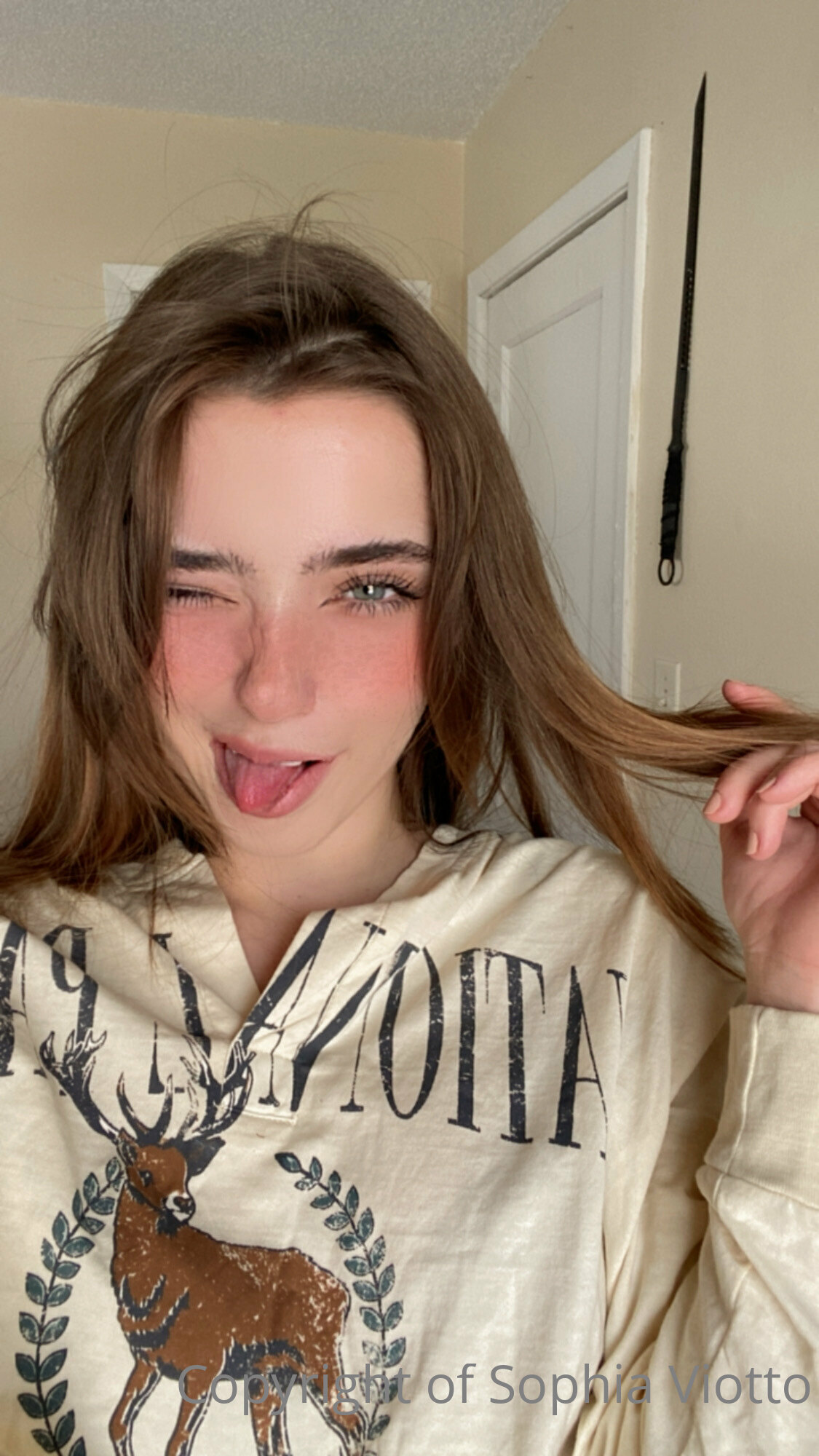 Image 7256301 from Angelwoof/Angellwoof - Sophia Viotto