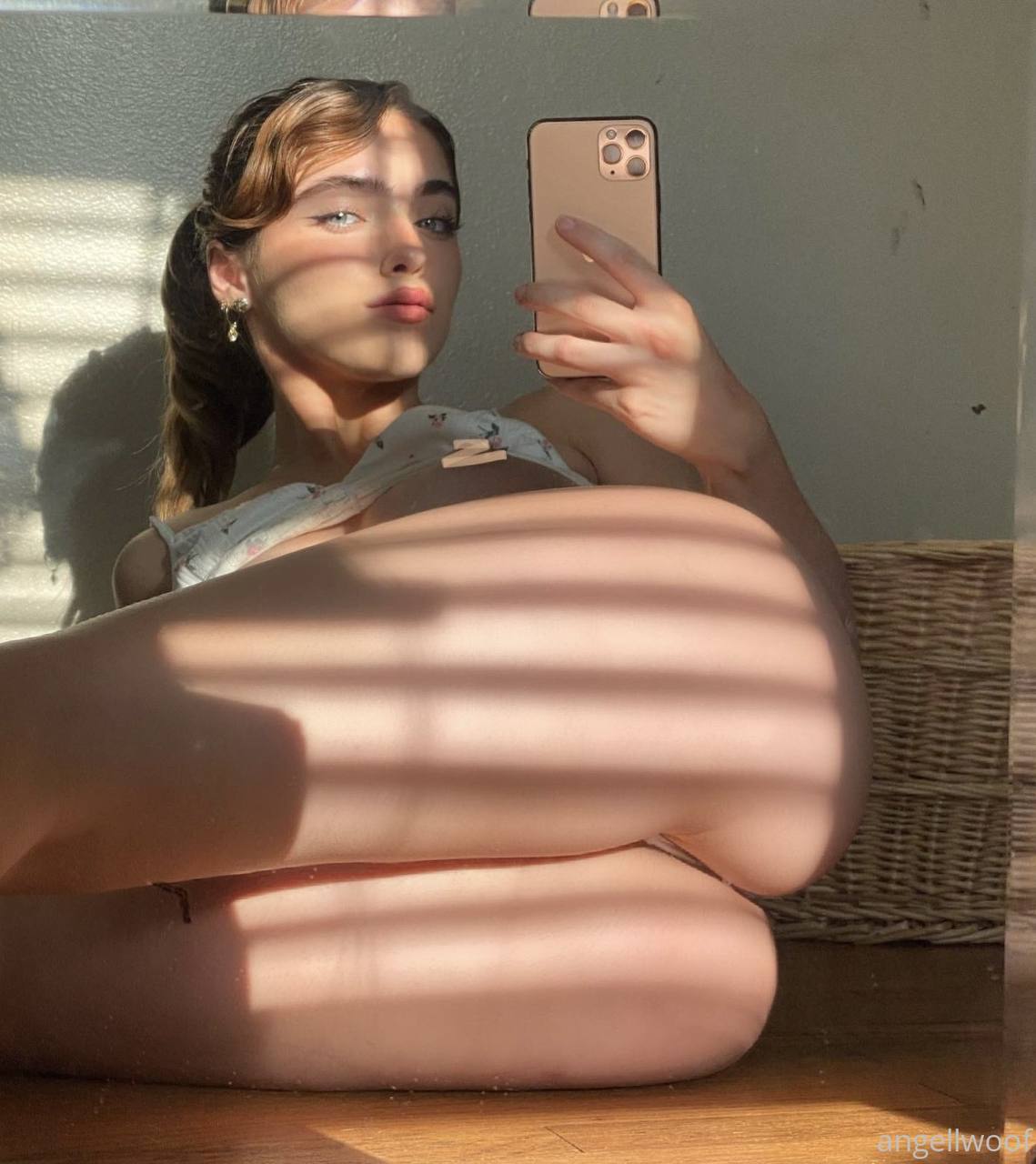 Image 7256344 from Angelwoof/Angellwoof - Sophia Viotto