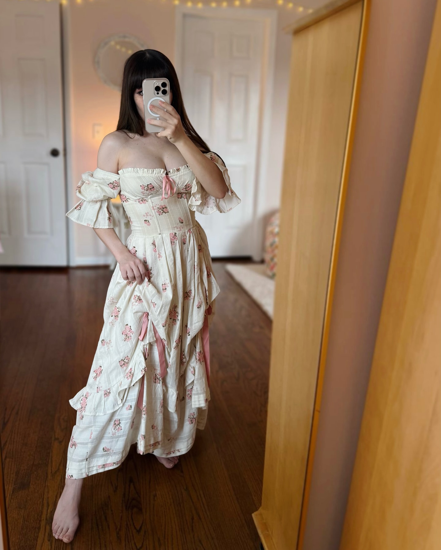 Image 7262975 from Aara Lee (aara.lee)