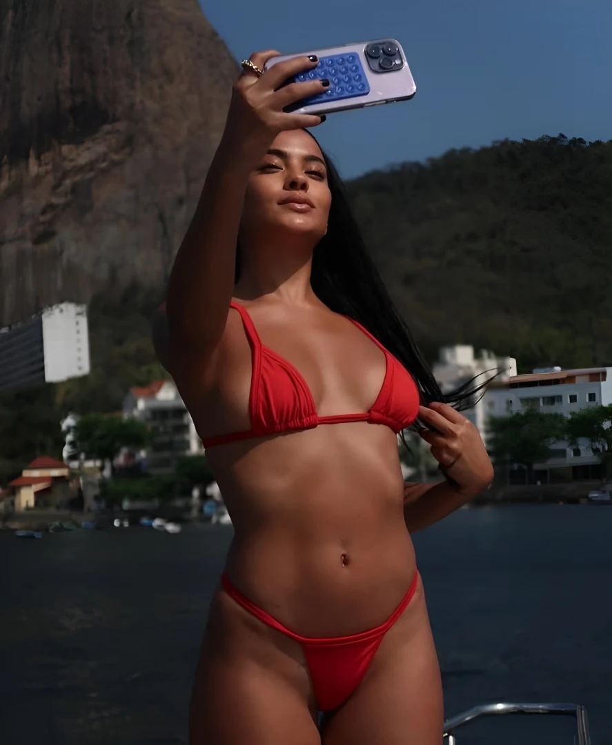 Image 7336132 from Bella Campos