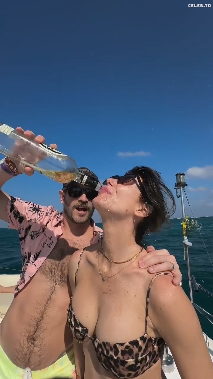 Image 7377440 from Jewel Staite